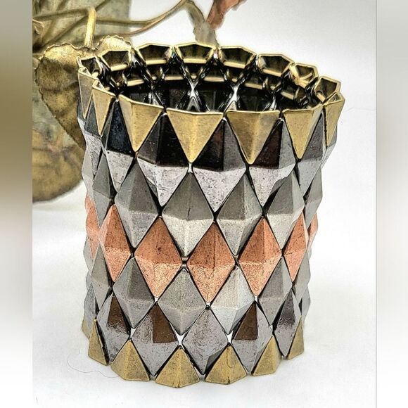 "5/$25" Multicolored Metal Cleopatra Style Wide Stretch Costume Bracelet - Picture 1 of 5